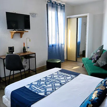 Gabrielle Hotel 2*